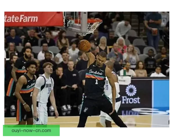 以文班亚马率马刺豪取六连胜单场二十六分十四板四助五帽空接暴扣